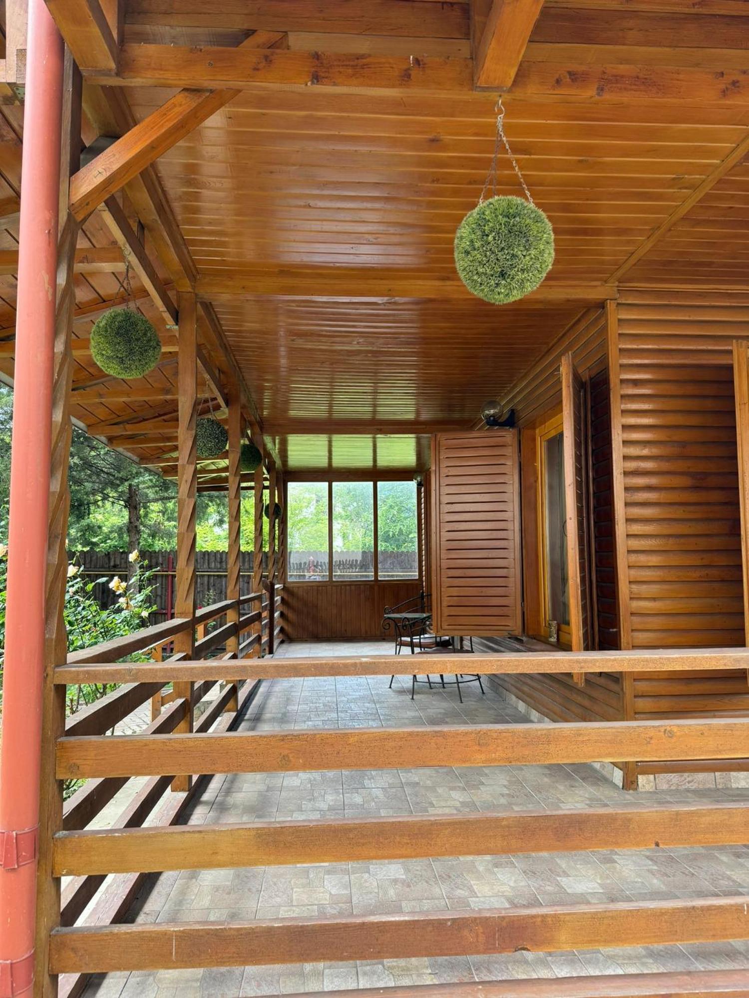Casa De Vacanta Caciulata Ngoại thất bức ảnh